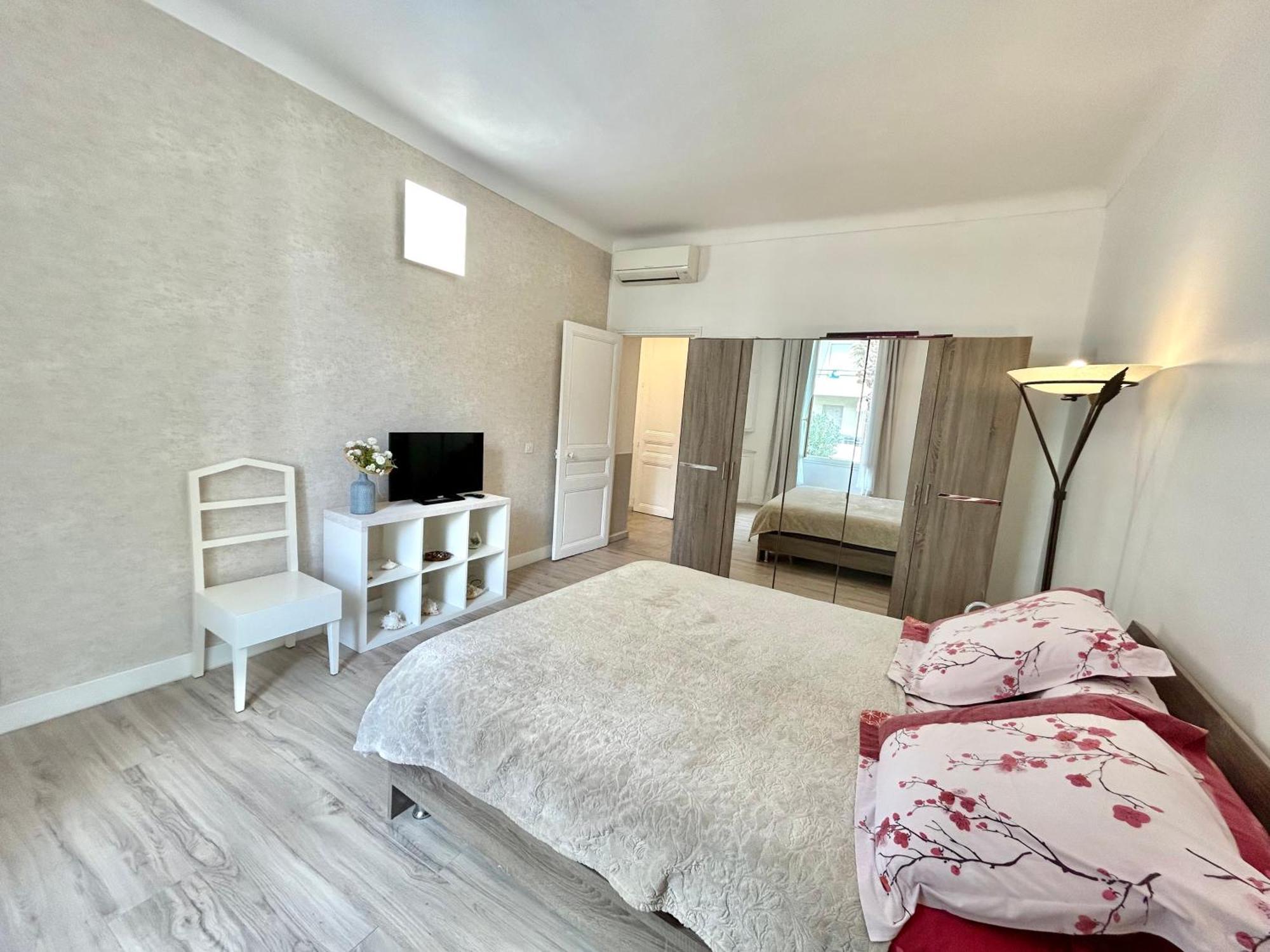 Amiral Courbet Apartment Juan-les-Pins Extérieur photo